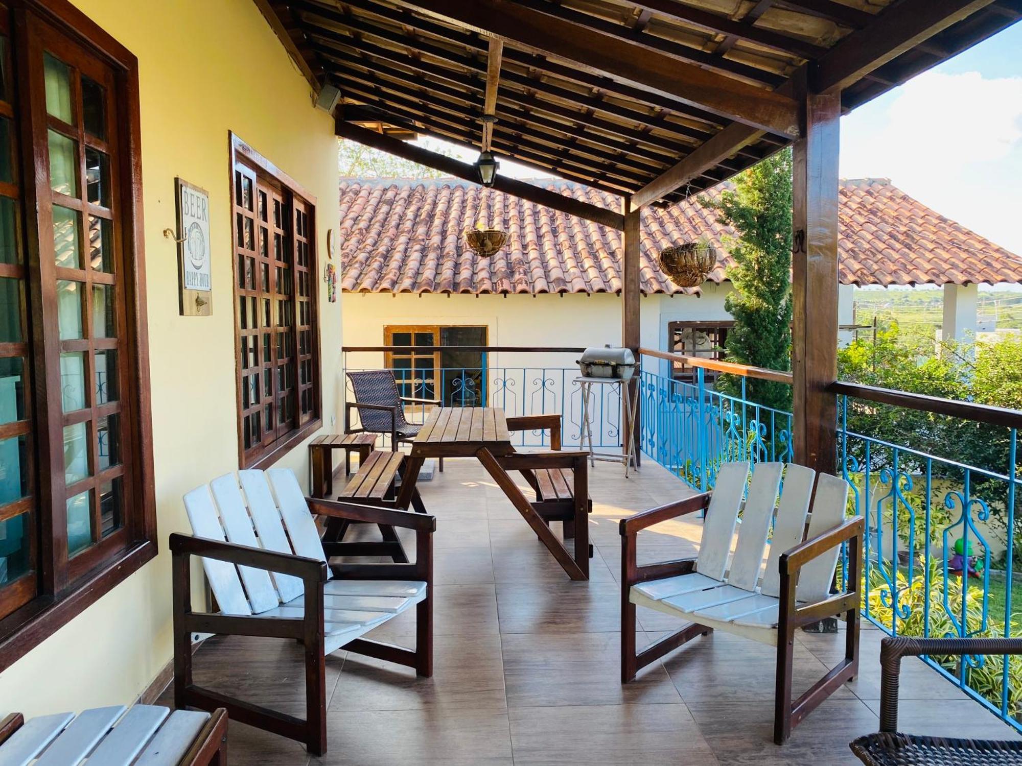 Gravata em Condomínio LINDO - Casa com 200m com 4 QTS e 5 WC Exterior foto